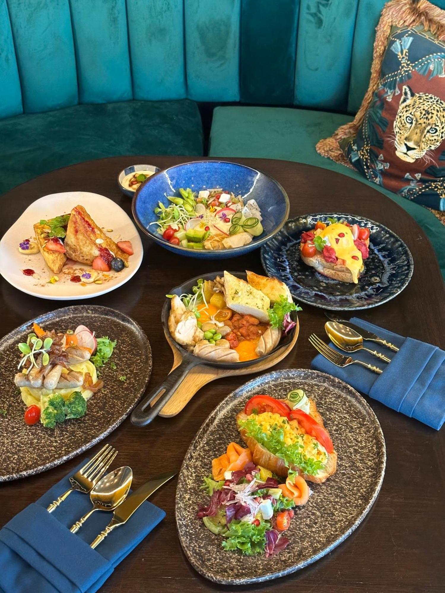 Bandalo Boutique Hotel Patong Kültér fotó